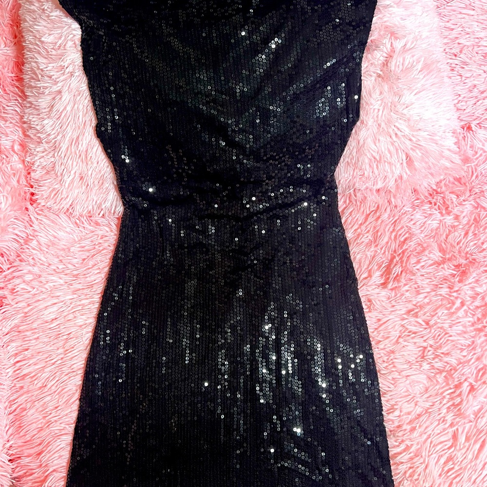Black evening dress. Good brand